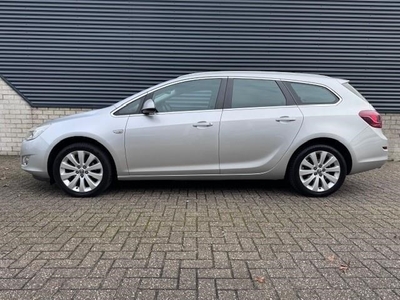 Opel Astra Sports Tourer 1.4 Turbo Sport met trekhaak