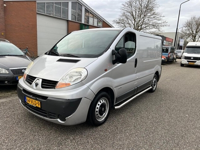 Renault Trafic 2.5 dCi T27 L1H1