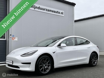 Tesla Model 3 Standard Range Plus 2019 - slechts 33.763 KM!