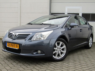 Toyota Avensis 2.0 VVTi Executive/