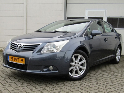 Toyota Avensis 2.0 VVTi Executive/ Automaat/Leer/Stoelverwarming!