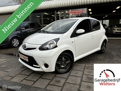 Toyota Aygo 1.0 VVT-i Aspiration AIRCO 5DRS ELEC-PAKKET LMV