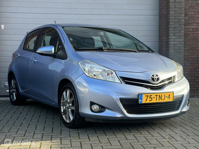 Toyota Yaris 1.3 VVT-i Dynamic AUT Airco Cruise Navi