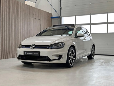 Volkswagen Golf 1.4 TSI GTE - SCHUIFDAK - 18'' -