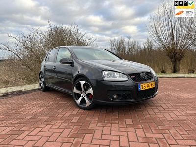 Volkswagen Golf 2.0 TDI Trendline AUTOMAAT/LEER