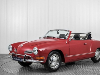 Volkswagen Karmann Ghia cabrio