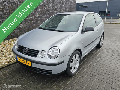 Volkswagen Polo 1.2-12V Atlantic Nieuwe Apk✅️