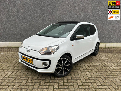 Volkswagen Up! 1.0 groove up! BlueMotion | PANO | NAVI | CC | PDC | APK T/M 31-1-2025 | BOVAG-GARANTIE | AFLEVERBEURT | NIEUWSTAAT