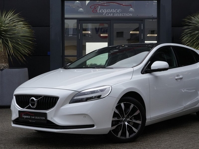 Volvo V40 1.5 T3 Dynamic Edition 153pk Panoramadak/Stoelverwarming/Camera