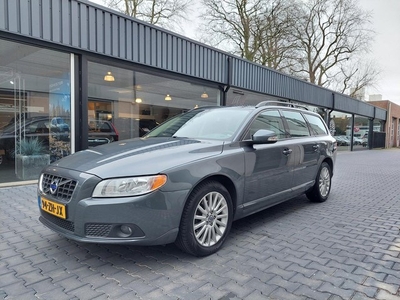 Volvo V70 2.0 Momentum 9 jaar dezelfde eigenaar Navi Clima