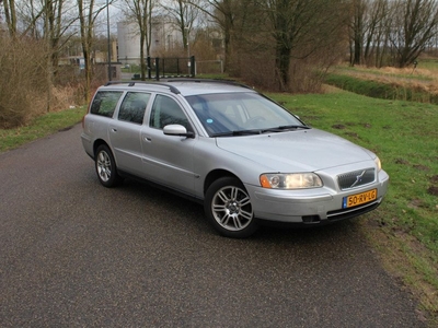 Volvo V70 2.4 Momentum