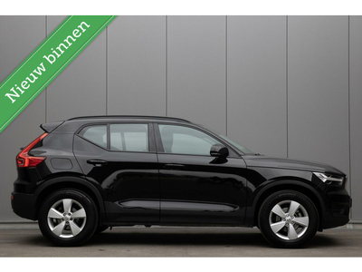 Volvo XC40 | T2 Momentum | Automaat | Keyless | Cruise Control | DAB+ |