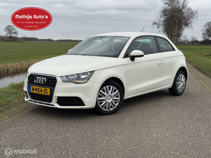 Audi A1 1.2 TFSI Attraction Airco PDC Stoelverwarming! Nieuwe APK!