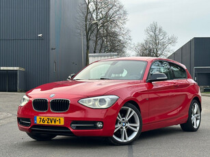 BMW 1-serie 116i Upgrade Edition/LED/6BAK/NAVI