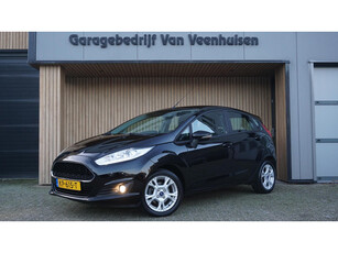 Ford Fiesta 1.0 81pk 5Drs Style Ultimate Navi Airco Cruise Control 15inch LM PDC Elek.Pakket *NL auto* 73830km!