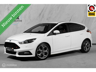 Ford Focus 2.0 EcoBoost ST-3|LEDER|CRUISE|STOEL&STUUR VERWARMING|