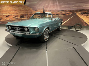 Ford Mustang Convertible