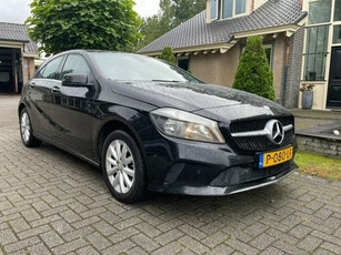 Mercedes-Benz A-klasse 180 d URBAN NAVI PDC