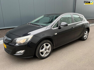 Opel Astra 1.4 Turbo Sport Navigatie/Trekhaak/140Pk/Stoelverwarming