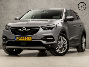 Opel Grandland X 1.2 Turbo Executive Sport Automaat (APPLE CARPLAY, GROOT NAVI, CLIMATE, LED KOPLAMPEN, LEDER, KEYLESS, SPORTSTOELEN, TREKHAAK, CRUISE, LANE ASSIST, NIEUWSTAAT)