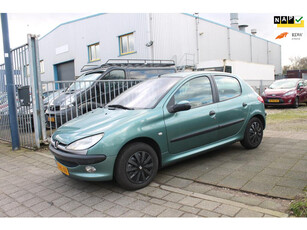 Peugeot 206 1.4 Gentry