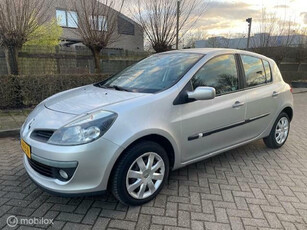 Renault Clio 1.2-16V Nieuwe APK Airco pdc achter