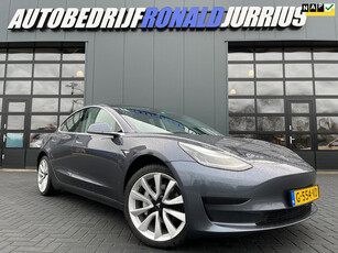 Tesla Model 3 Standard RWD Plus 60 kWh NL.Auto/Autopilot/Panoramadak/18Inch Lichtmetalen velgen/1Ste Eigenaar