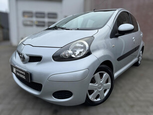 Toyota Aygo 1.0-12V Comfort Navigator AIRCO / NAVIGATIE