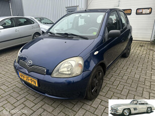 Toyota Yaris 1.3-16V VVT-i Sol