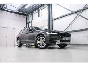 Volvo V90 Cross Country 2.0 T5 AWD 254 pk | Pine Grey | NL auto NAP | 1e eigenaar | Camera | LED | Dealer OH |