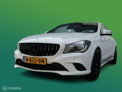 Mercedes CLA-klasse 180 Prestige,PANORAMADAK,XENON,NIEUW!!!