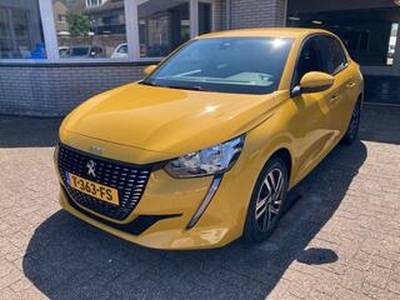 Peugeot 208 1.2 100 pk Allure/Apple carplay, Android auto/ 3D cockpit