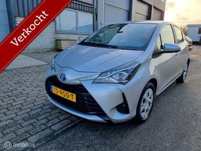 Toyota YARIS 1.5 Hybrid Active, Navigatie, Parkeermonitor