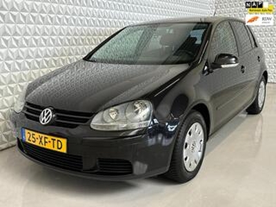 Volkswagen GOLF 1.6 FSI Optive 3 Airconditioning + Elektrische ramen