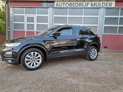 Volkswagen T-Roc 1.0 TSI 116 Pk Digital cockpit, Nav, Acc, 6-bak