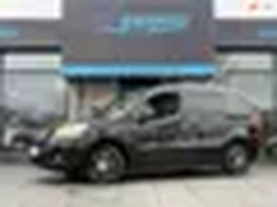 Citroen Berlingo 1.6-16V Multispace TREKHAAK PANO