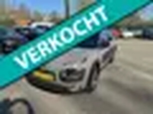 Citroen C4 Cactus 1.2 e-VTi Shine , automaat , navigatie , panoramadak