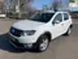 Dacia Sandero 0.9 TCe Easy-R Stepway Lauréate / automaat / airco / cruise.control / navigatie / blue