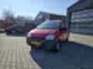 Daihatsu Cuore 1.0-12V Kyoto Goed rijdende en nette zuinige auto. Nieuwe apk bij aflevering.