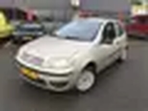 Fiat Punto 1.2 Active / NAP / AIRCO / ZUINIGE AUTO