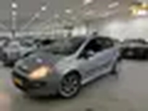 Fiat Punto Evo 1.4 Racing / MOOIE UITVOERING / RIJD SCHAKELT GOED / NETTE AUTO