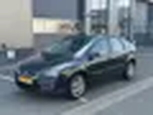 Ford Focus 1.6-16V Futura