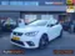 Seat Ibiza 1.0 TSI FR Business Intense Met panoramadak, camera, cruise control, navigatie en Apple