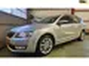 Skoda Octavia Combi 1.4 TSI Ambition Businessline Aut/Clima/Cruise/Trekhaak