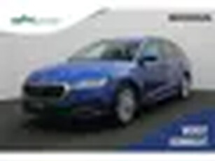 Skoda Octavia Combi 1.5 e-TSI 150 pk DSG Style Matrix LED Navigatie Stoelverwarming Keyless