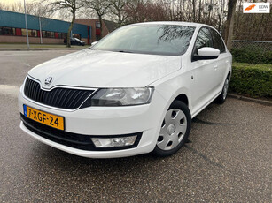 Skoda Rapid1.2 TSI Greentech Ambition Navigatie Cruise Control Airco