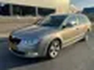 Skoda Superb Combi 1.6 TDI Greenline Ambition Business Line 2011