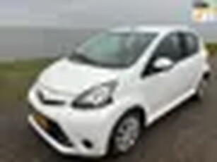 Toyota Aygo 1.0 VVT-i Aspiration* APK* NAP* 5Deurs* Airco* Bluetooth