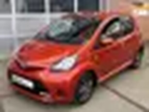 Toyota Aygo 1.0 VVT-i Dynamic Orange 86145KM AANTOONBAAR,AIRCO