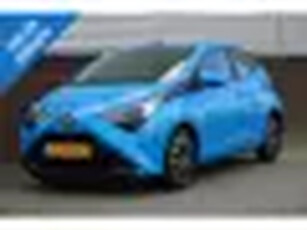 Toyota Aygo 1.0 VVT-i x-play/Camera/Apple Carplay Navigatie /LED/Rijklaarprijs